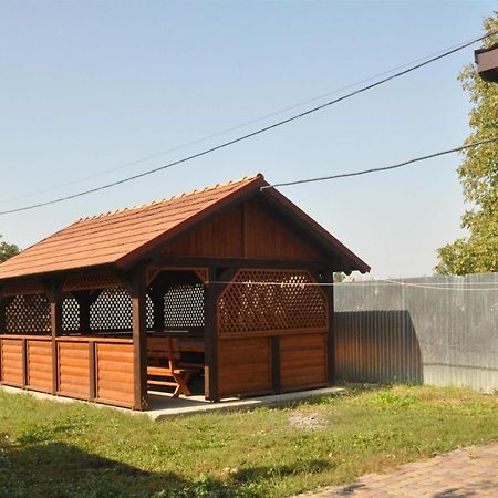 Fortuna Oezjhorod Buitenkant foto