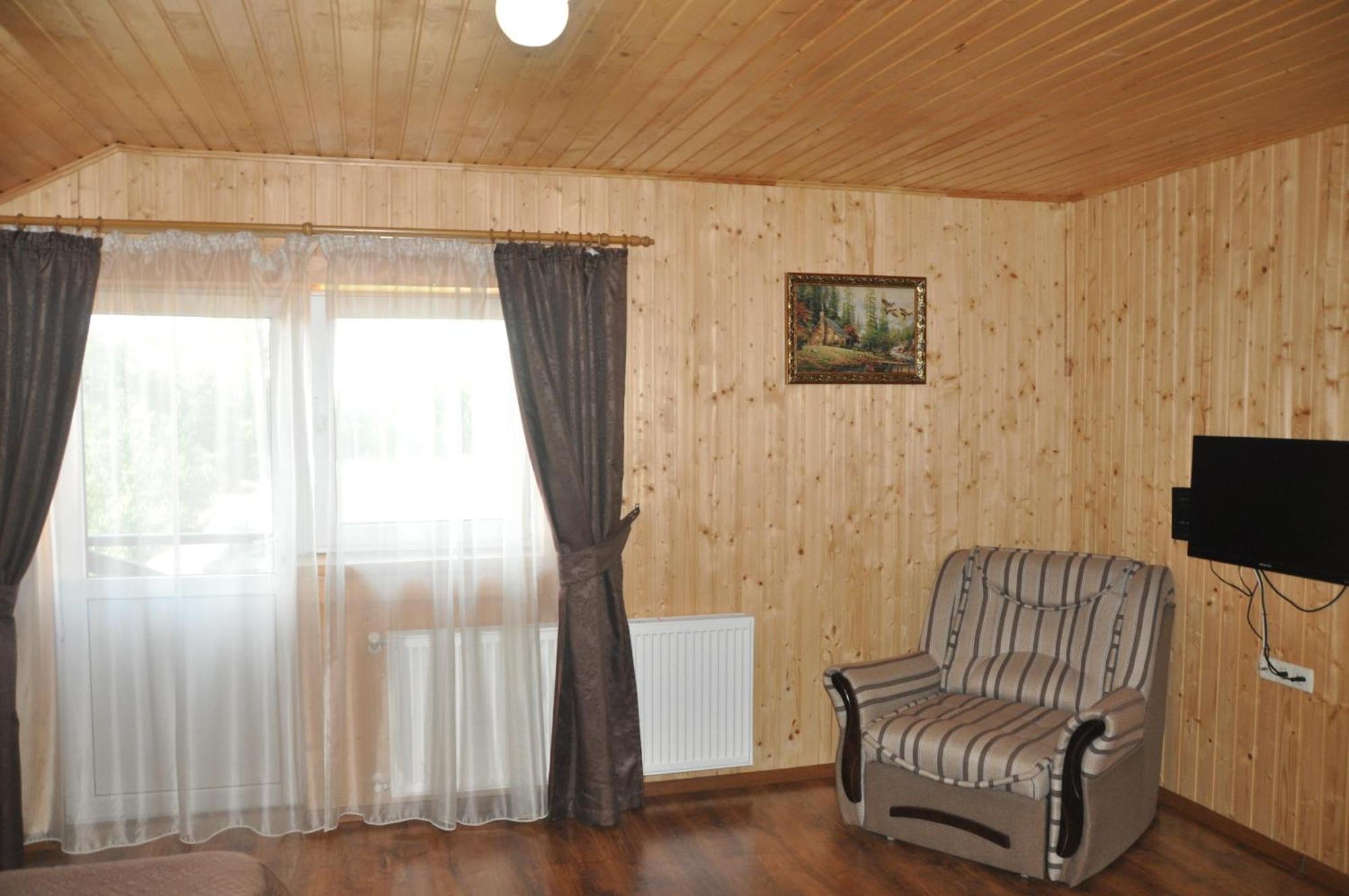 Fortuna Oezjhorod Buitenkant foto